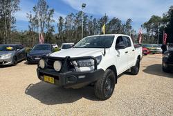 2020 Toyota Hilux SR