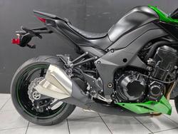 2025 Kawasaki Z1000 Grey