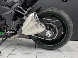 2025 Kawasaki Z1000 Grey