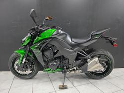 2025 Kawasaki Z1000 Grey