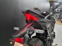 2025 Kawasaki Z1000 Grey