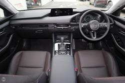 2025 Mazda 3 G20 Touring