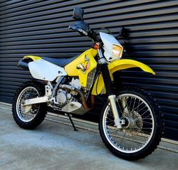 Suzuki DR-Z400E