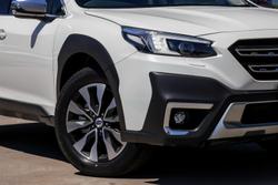 2024 Subaru Outback AWD Touring 6GEN MY25 AWD Crystal White