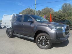 2022 Toyota Hilux SR5