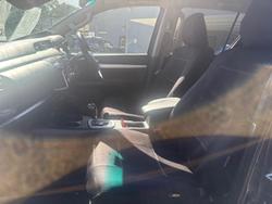 2022 Toyota Hilux SR5