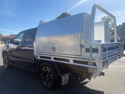 2022 Toyota Hilux SR5