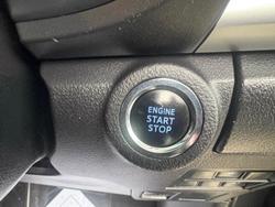 2022 Toyota Hilux SR5