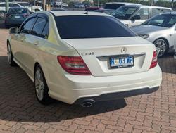2011 Mercedes-Benz C-Class C250 BlueEFFICIENCY Avantgarde W204 MY11 Calcite white