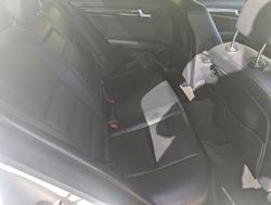 2011 Mercedes-Benz C-Class C250 BlueEFFICIENCY Avantgarde W204 MY11 Calcite white