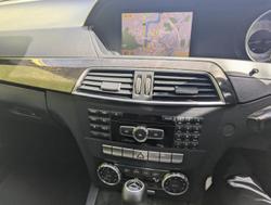 2011 Mercedes-Benz C-Class C250 BlueEFFICIENCY Avantgarde W204 MY11 Calcite white