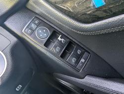 2011 Mercedes-Benz C-Class C250 BlueEFFICIENCY Avantgarde W204 MY11 Calcite white