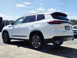 2025 Chery Tiggo 8 Pro Max Ultimate AWD MY24 AWD Lunar White