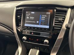 2024 Mitsubishi Pajero Sport GLX