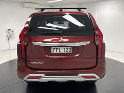 2024 Mitsubishi Pajero Sport GLX