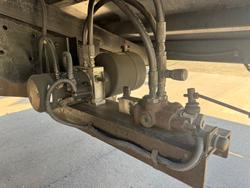 2003 Mitsubishi Fv 500 WHITE