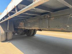 2003 Mitsubishi Fv 500 WHITE