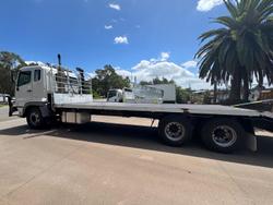 2003 Mitsubishi Fv 500 WHITE