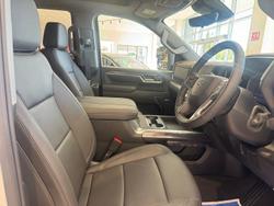 2025 Chevrolet Silverado HD LTZ Premium W/Tech Pack