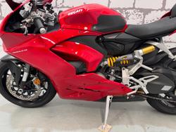 2024 Ducati Panigale V2 Panigale Red