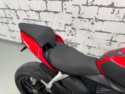 2024 Ducati Panigale V2 Panigale Red
