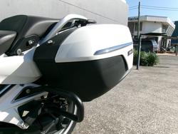 2024 BMW Motorrad R 1250 RT Alpine White 3
