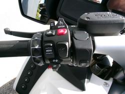 2024 BMW Motorrad R 1250 RT Alpine White 3