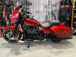2025 Harley-davidson FLHX STREET GLIDE (117) Whiskey Firestorm
