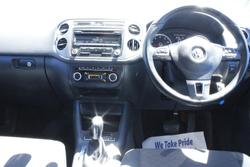 2012 Volkswagen Tiguan 132TSI Pacific 5N MY13 Four Wheel Drive Night Blue