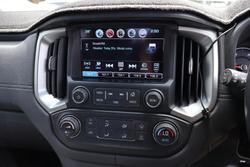 2016 Holden Trailblazer LTZ RG MY17 4X4 Dual Range Summit White