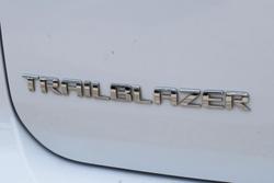2016 Holden Trailblazer LTZ RG MY17 4X4 Dual Range Summit White