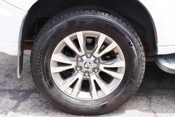 2016 Holden Trailblazer LTZ RG MY17 4X4 Dual Range Summit White