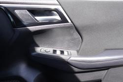 2024 Mitsubishi Outlander ES