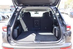 2024 Mitsubishi Outlander ES