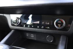 2024 Mitsubishi Outlander ES