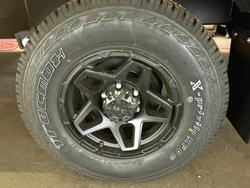 2025 Traveller 15' Destination Track