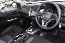 2025 Nissan Navara SL D23 MY25 4x2 Solid White