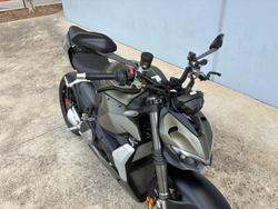 2023 DUCATI PANIGALE V2 Green