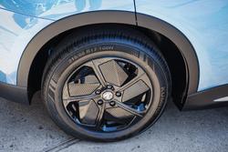 2025 MG MGS5 EV Excite 49