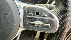 2019 Mercedes-Benz GLC-Class GLC300