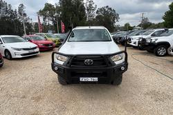2020 Toyota Hilux SR