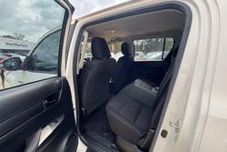 2020 Toyota Hilux SR