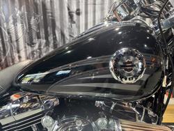2016 Harley-davidson FXSB SOFTAIL BREAKOUT Black