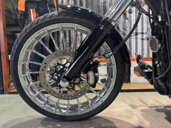 2016 Harley-davidson FXSB SOFTAIL BREAKOUT Black