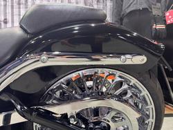 2016 Harley-davidson FXSB SOFTAIL BREAKOUT Black