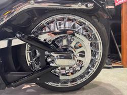 2016 Harley-davidson FXSB SOFTAIL BREAKOUT Black