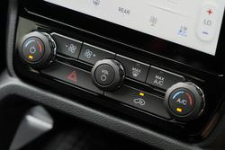 2025 Ford Everest Platinum