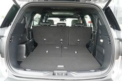 2025 Ford Everest Platinum