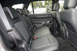 2025 Ford Everest Platinum