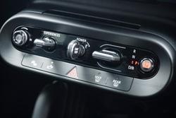 2024 MINI Aceman SE Favoured